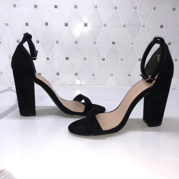 Shoedazzle "NERI" Ankle Strap Sandal - Picture 6 of 7